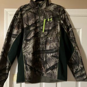 Under Armour Mossy Oak camouflage cold gear- quarter zip pullover - Size Large